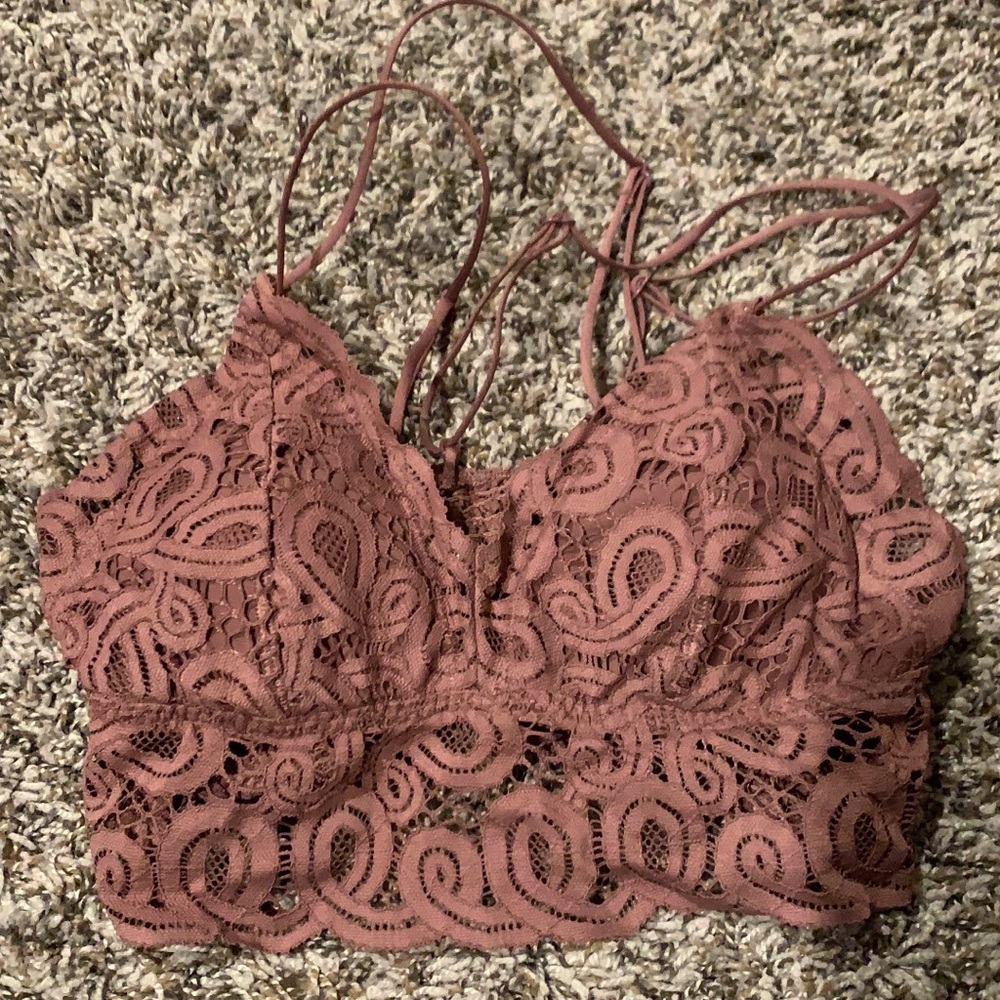 EUC Victoria secret bralette, strappy back size M